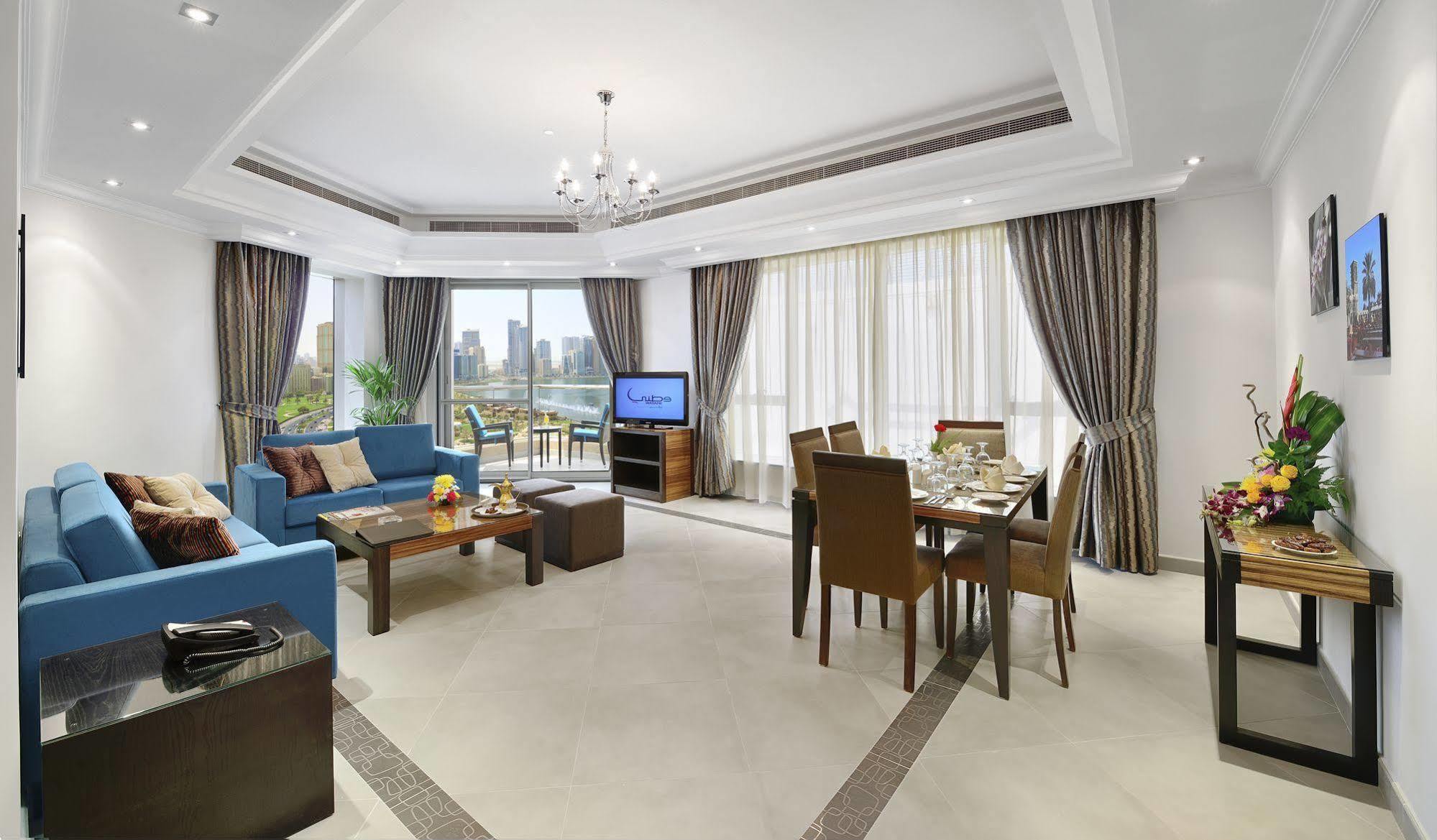 Al Majaz Premiere Hotel Apartments Σάρτζα Εξωτερικό φωτογραφία